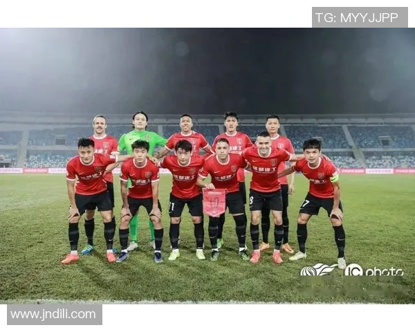 总决赛特别报道：成都足球队的逆袭之旅